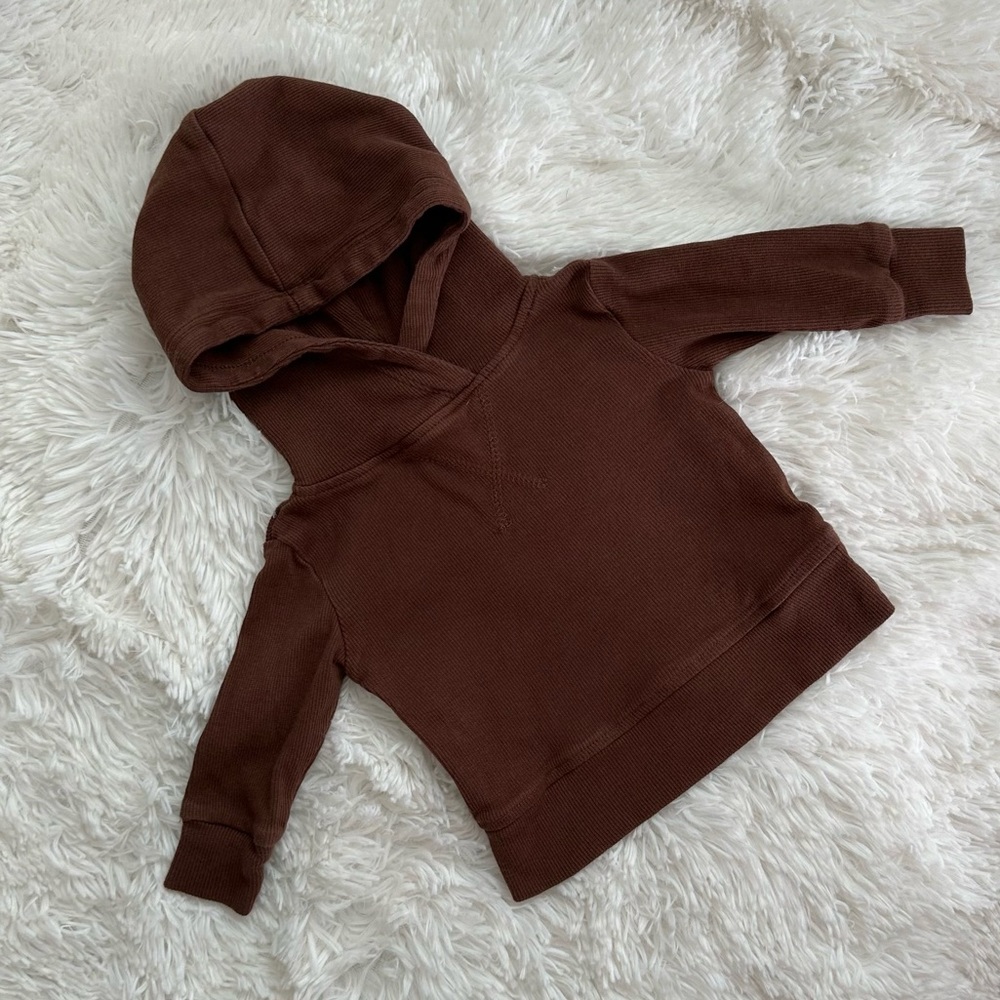 Kate Quinn Brown Long Sleeve Essential Skinny Ribbed Baby Hoodie